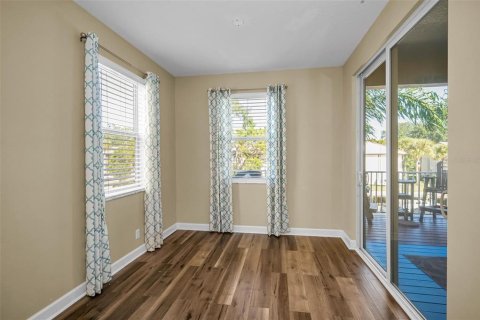 Touwnhouse à vendre à Tarpon Springs, Floride: 3 chambres, 214.05 m2 № 2149725 - photo 10