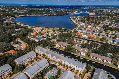 Touwnhouse à vendre à Tarpon Springs, Floride: 3 chambres, 214.05 m2 № 2149725 - photo 3