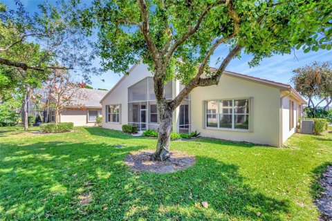 House in Boynton Beach, Florida 3 bedrooms, 219.53 sq.m. № 1750352 - photo 21