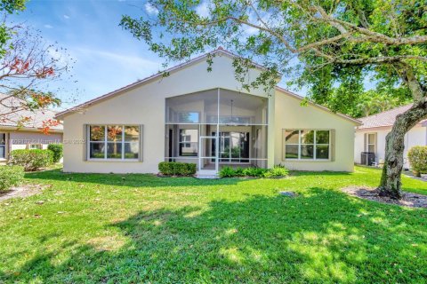 House in Boynton Beach, Florida 3 bedrooms, 219.53 sq.m. № 1750352 - photo 20