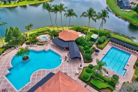House in Boynton Beach, Florida 3 bedrooms, 219.53 sq.m. № 1750352 - photo 24