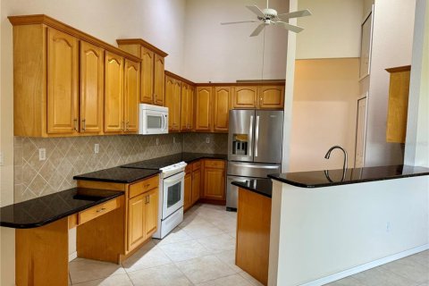 Casa en alquiler en Punta Gorda, Florida, 3 dormitorios, 199.55 m2 № 1511735 - foto 4