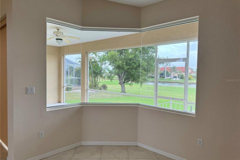 Casa en alquiler en Punta Gorda, Florida, 3 dormitorios, 199.55 m2 № 1511735 - foto 10