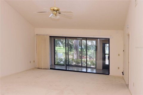 House in Sarasota, Florida 2 bedrooms, 112.69 sq.m. № 1820607 - photo 12