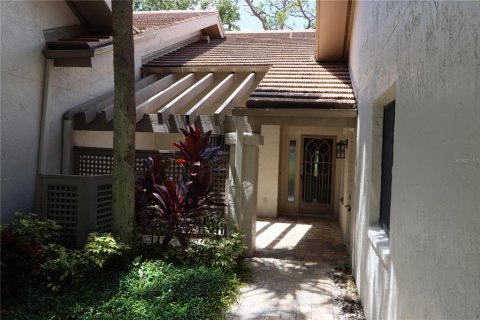 House in Sarasota, Florida 2 bedrooms, 112.69 sq.m. № 1820607 - photo 3