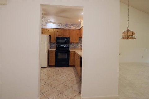 House in Sarasota, Florida 2 bedrooms, 112.69 sq.m. № 1820607 - photo 18
