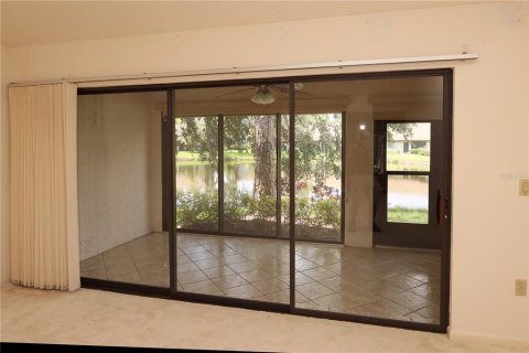 House in Sarasota, Florida 2 bedrooms, 112.69 sq.m. № 1820607 - photo 10