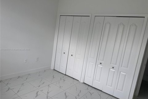 Condo in Homestead, Florida, 3 bedrooms № 1924588 - photo 16