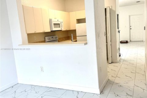 Condo in Homestead, Florida, 3 bedrooms № 1924588 - photo 8