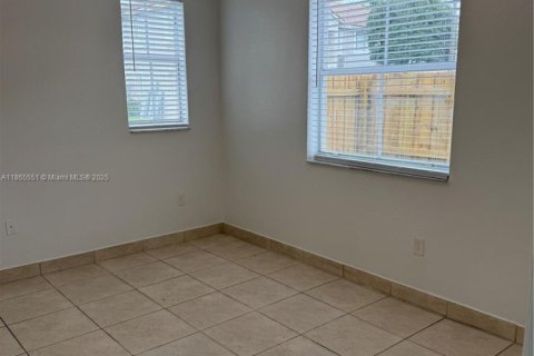 Condo in Homestead, Florida, 3 bedrooms № 1924588 - photo 21