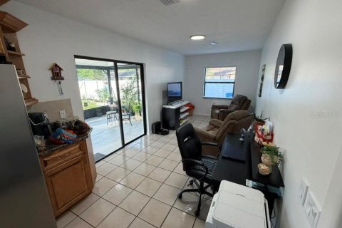 Casa en venta en Brandon, Florida, 4 dormitorios, 143.35 m2 № 2095691 - foto 27