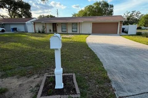 Casa en venta en Brandon, Florida, 4 dormitorios, 143.35 m2 № 2095691 - foto 3