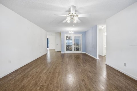 House in Ocala, Florida 2 bedrooms, 162.39 sq.m. № 2091763 - photo 5