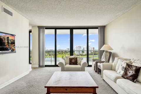 Copropriété à vendre à Aventura, Floride: 2 chambres, 136.57 m2 № 2048288 - photo 4