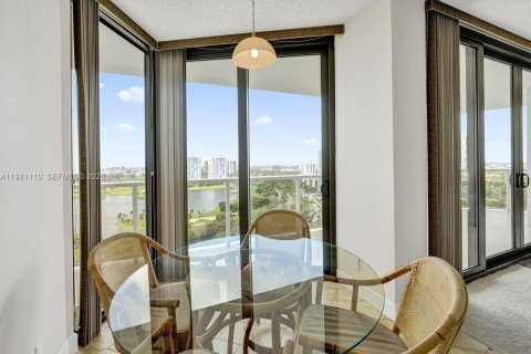 Copropriété à vendre à Aventura, Floride: 2 chambres, 136.57 m2 № 2048288 - photo 21