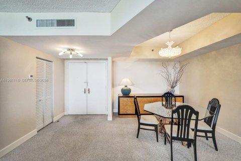 Copropriété à vendre à Aventura, Floride: 2 chambres, 136.57 m2 № 2048288 - photo 10
