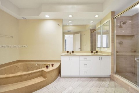 Copropriété à vendre à Aventura, Floride: 2 chambres, 136.57 m2 № 2048288 - photo 29