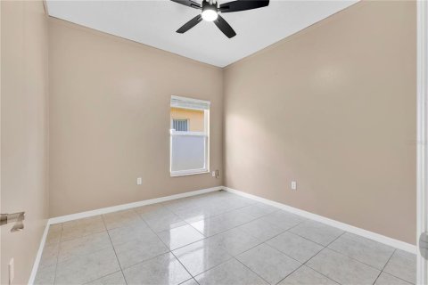 House in Kissimmee, Florida 4 bedrooms, 157 sq.m. № 2428818 - photo 14
