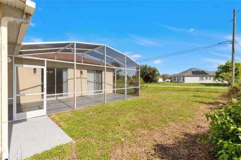 House in Kissimmee, Florida 4 bedrooms, 157 sq.m. № 2428818 - photo 19