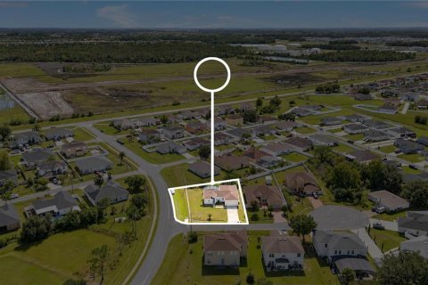 House in Kissimmee, Florida 4 bedrooms, 157 sq.m. № 2428818 - photo 25