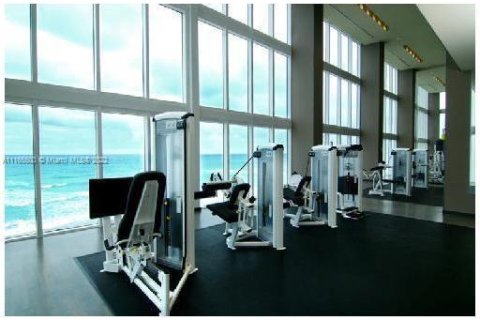 Copropriété à louer à Hallandale Beach, Floride: 1 chambre, 75.34 m2 № 11164 - photo 22