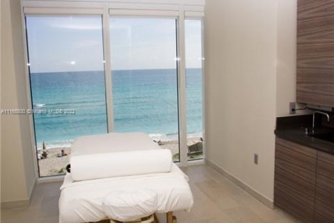 Copropriété à louer à Hallandale Beach, Floride: 1 chambre, 75.34 m2 № 11164 - photo 25