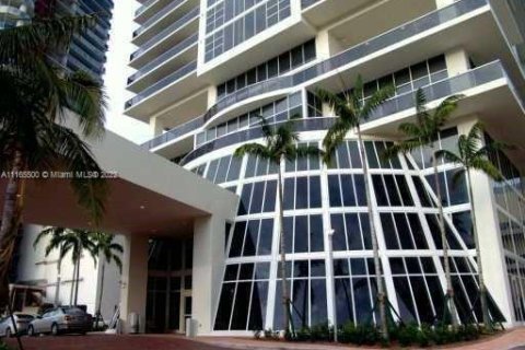 Copropriété à louer à Hallandale Beach, Floride: 1 chambre, 75.34 m2 № 11164 - photo 28