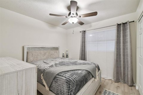 Casa en venta en Tampa, Florida, 3 dormitorios, 184.78 m2 № 2107673 - foto 14