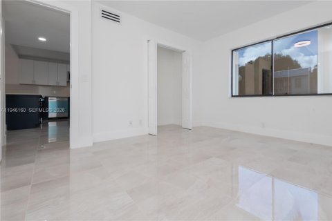 Condominio en venta en Weston, Florida, 2 dormitorios, 113.34 m2 № 2054884 - foto 27