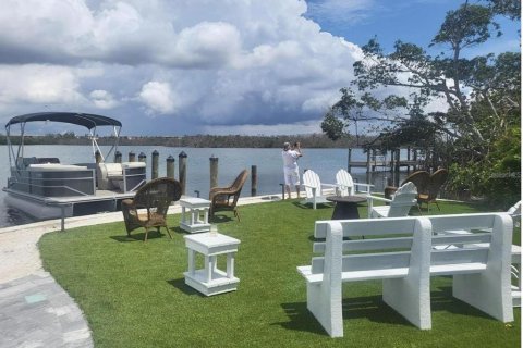 House in Englewood, Florida 3 bedrooms, 125.42 sq.m. № 1841469 - photo 30