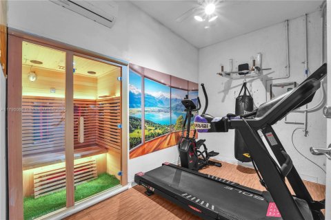 Townhouse in Hollywood, Florida 3 bedrooms, 146.79 sq.m. № 1940051 - photo 24