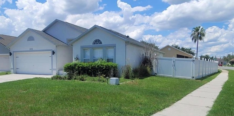 Casa en Kissimmee, Florida 4 dormitorios, 174.1 m2 № 2196467