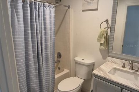 Casa en venta en Kissimmee, Florida, 4 dormitorios, 174.1 m2 № 2196467 - foto 18
