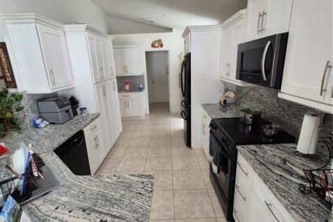 Casa en venta en Kissimmee, Florida, 4 dormitorios, 174.1 m2 № 2196467 - foto 8