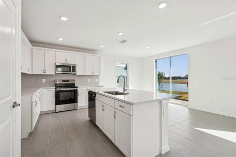 House in Palmetto, Florida 4 bedrooms, 198.25 sq.m. № 2119025 - photo 6