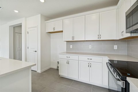 House in Palmetto, Florida 4 bedrooms, 198.25 sq.m. № 2119025 - photo 5