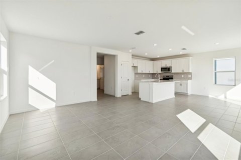 House in Palmetto, Florida 4 bedrooms, 198.25 sq.m. № 2119025 - photo 8