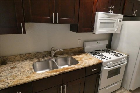 Appartement à louer à Saint Petersburg, Floride: 1 chambre, 66.89 m2 № 2413485 - photo 8