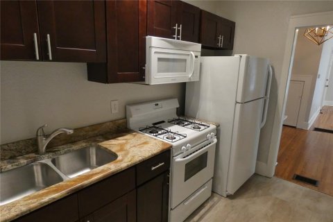 Appartement à louer à Saint Petersburg, Floride: 1 chambre, 66.89 m2 № 2413485 - photo 10
