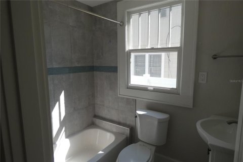Appartement à louer à Saint Petersburg, Floride: 1 chambre, 66.89 m2 № 2413485 - photo 14