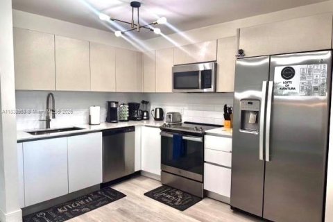 Condo in Miami, Florida, 1 bedroom  № 2154332