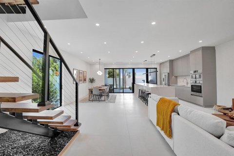 Touwnhouse à vendre à Fort Lauderdale, Floride: 3 chambres, 257.8 m2 № 2191140 - photo 5