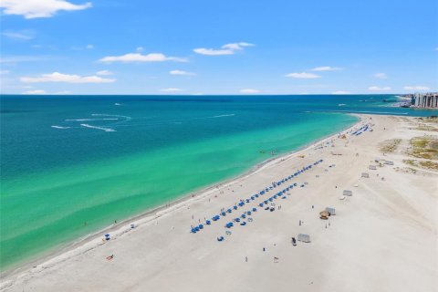 Condo in Clearwater, Florida, 3 bedrooms № 2097792 - photo 28