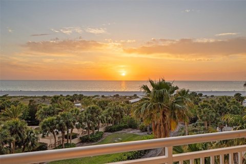Condo in Clearwater, Florida, 3 bedrooms № 2097792 - photo 6