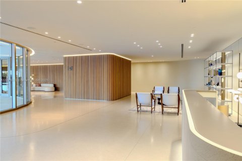 Condominio en venta en Bay Harbor Islands, Florida, 4 dormitorios, 327.11 m2 № 1811518 - foto 13