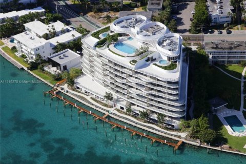 Condominio en venta en Bay Harbor Islands, Florida, 4 dormitorios, 327.11 m2 № 1811518 - foto 1