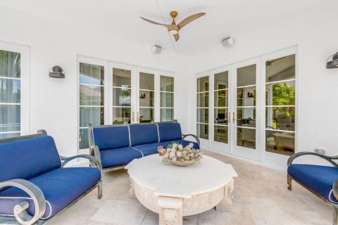 House in Wellington, Florida 4 bedrooms, 405.15 sq.m. № 2249187 - photo 18