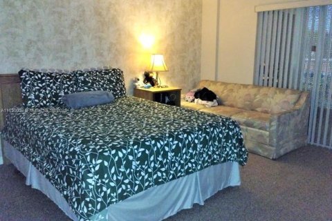 Copropriété à vendre à Lake Worth, Floride: 2 chambres, 70.23 m2 № 1934320 - photo 6