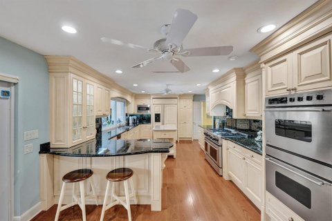 Villa ou maison à vendre à Fort Lauderdale, Floride: 4 chambres, 397.53 m2 № 2077585 - photo 27