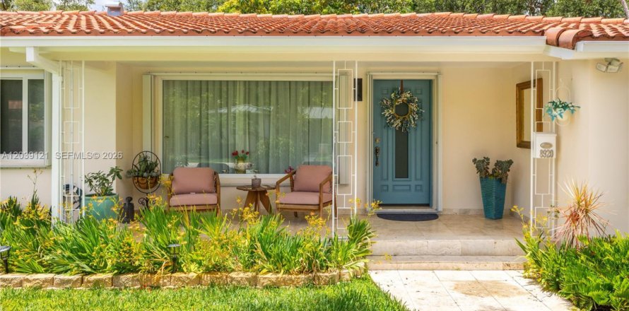 Villa ou maison à Miami Shores, Floride 3 chambres, 187.29 m2 № 2282212